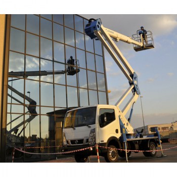 Piattaforma-doppio-articolata-20-metri-2