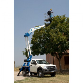 socage_aerial_working_platform_14_m_pick-up_isuzu_7-681x1024